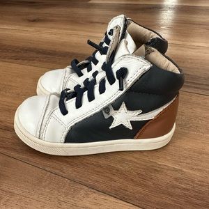 Super cute shoes. Worn once. Zip sides.